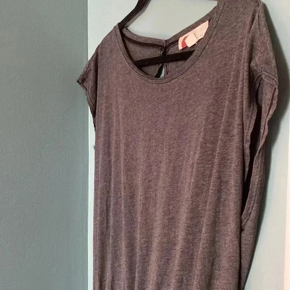 Freepeople Beach gray short sleeve shorts romper - open back - large - Picture 4 of 8